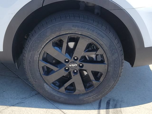 Certified 2023 Kia Sorento S AWD/4WD image 21