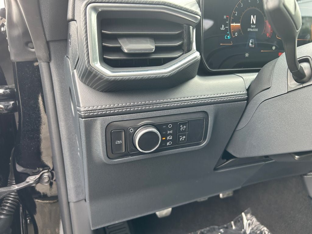 Used 2025 Ford Mustang GT Premium RWD image 19