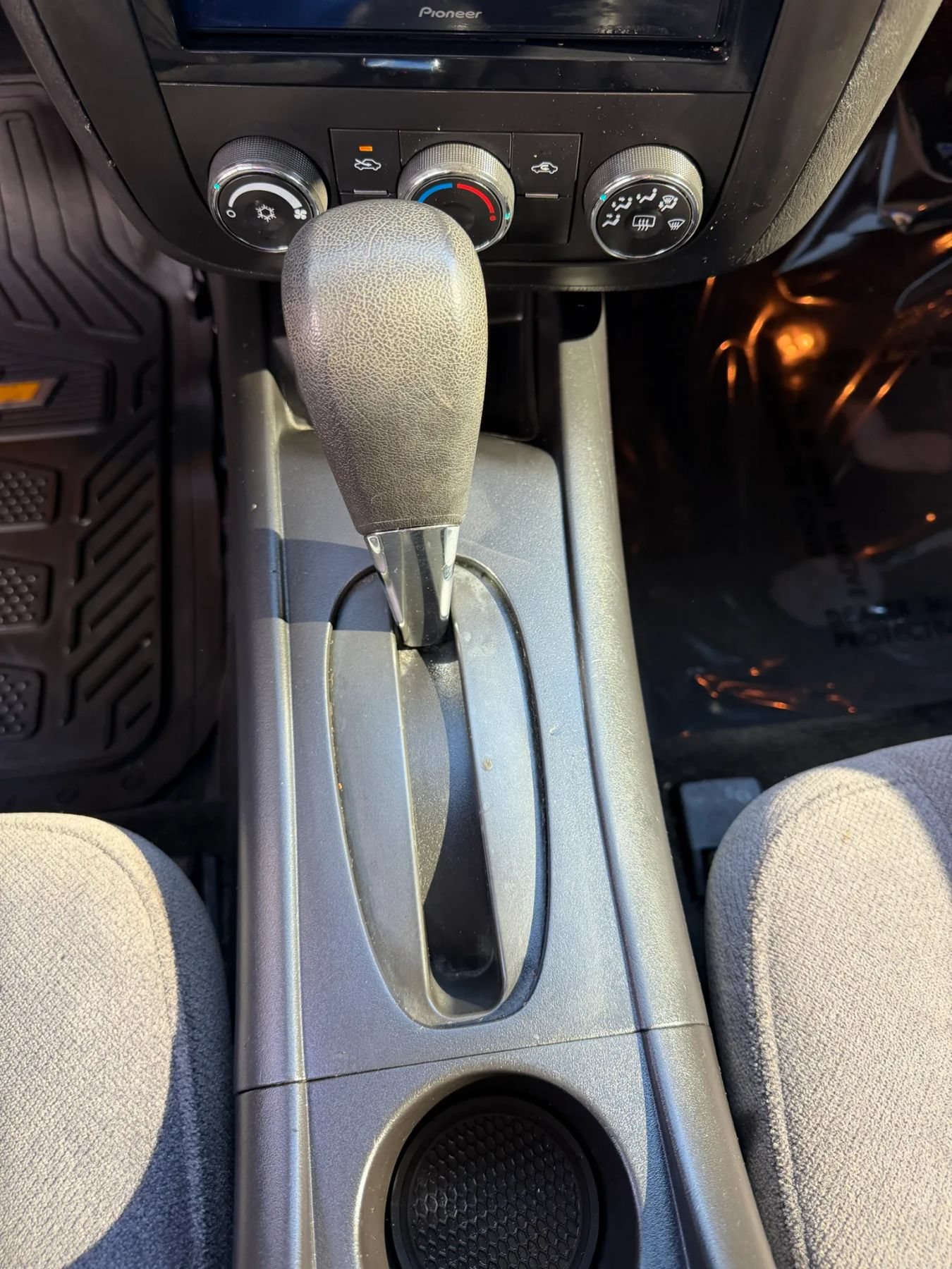 Used 2006 Chevrolet Monte Carlo LS FWD image 19