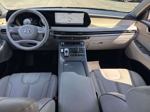 Used 2024 Hyundai Palisade Limited FWD image 19