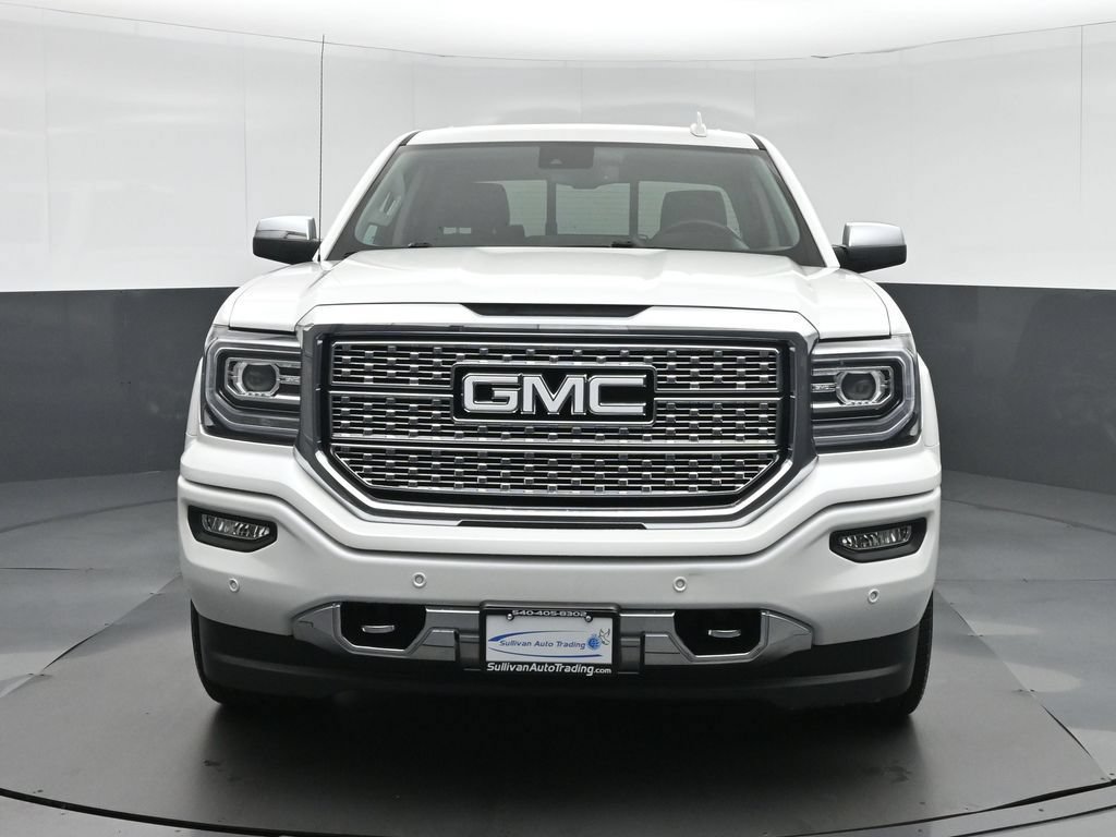 Used 2018 GMC Sierra 1500 Denali w/ Denali Ultimate Package AWD/4WD image 2