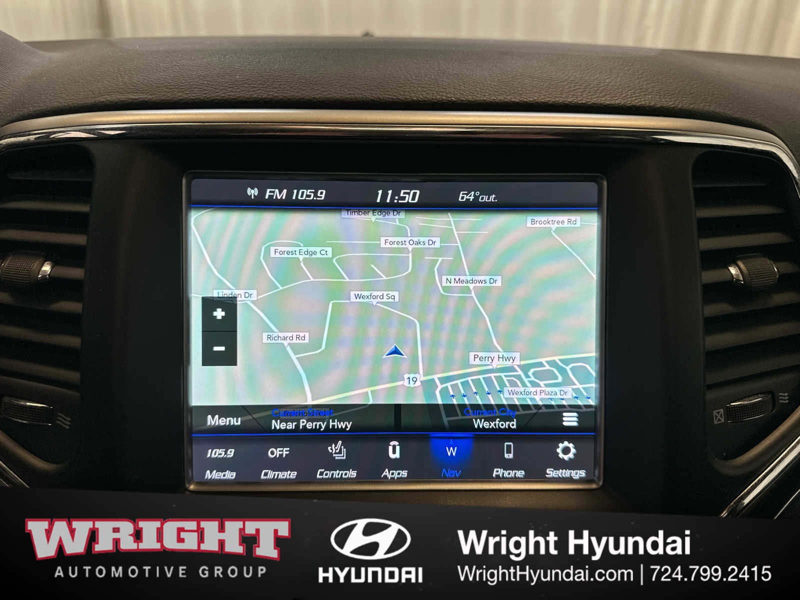 Used 2018 Jeep Grand Cherokee Limited image 26