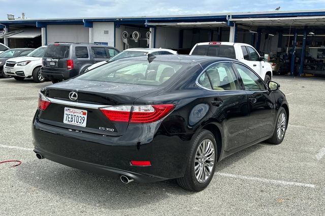 Used 2015 Lexus ES 350 w/ Premium Package FWD image 5
