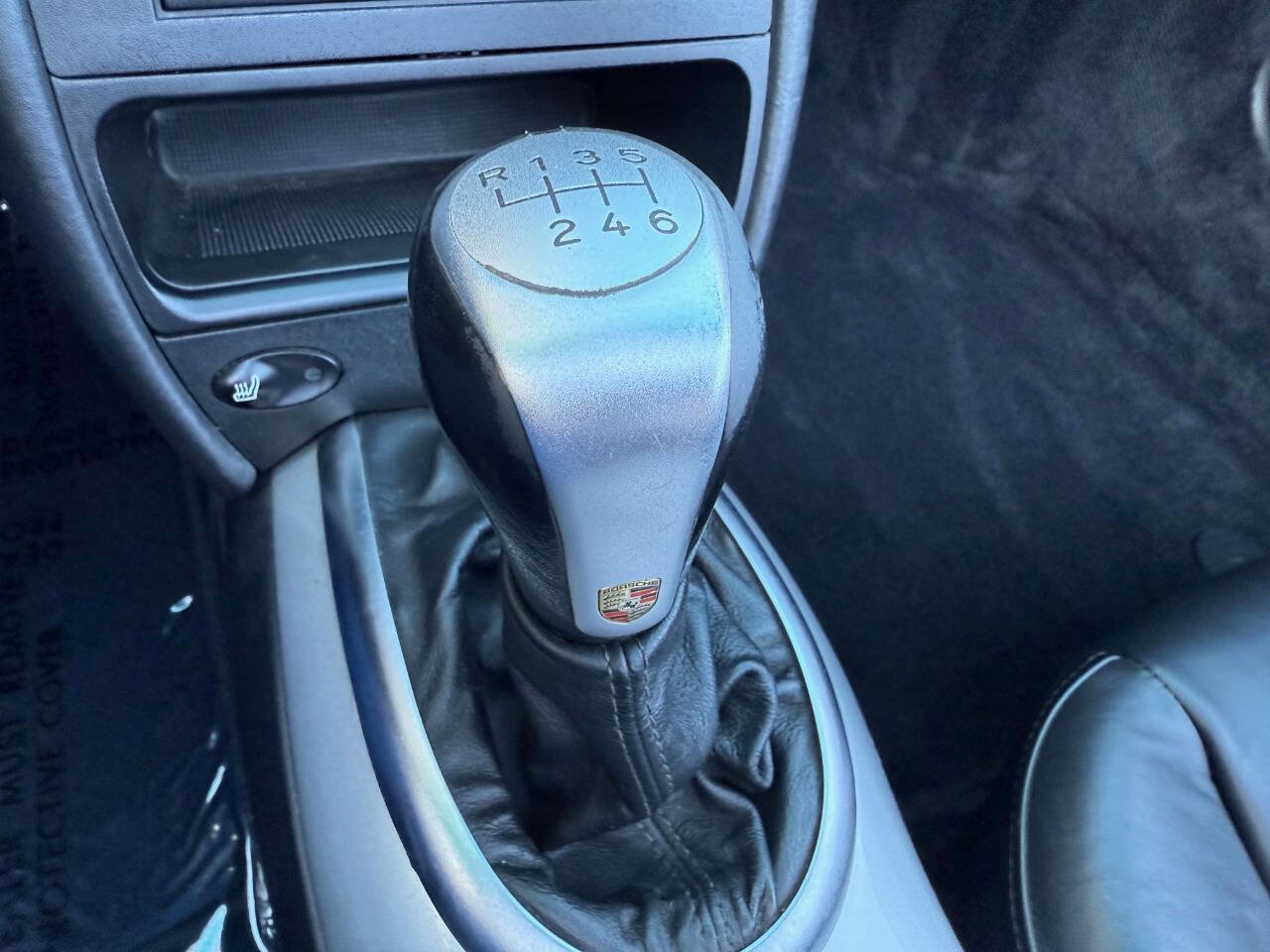 Used 2004 Porsche 911 Carrera 4S image 39