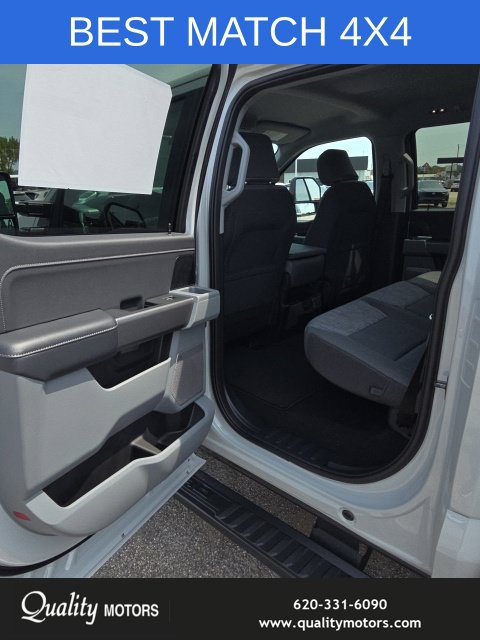 New 2026 Ford F250 XLT w/ XLT Premium Package AWD/4WD image 19