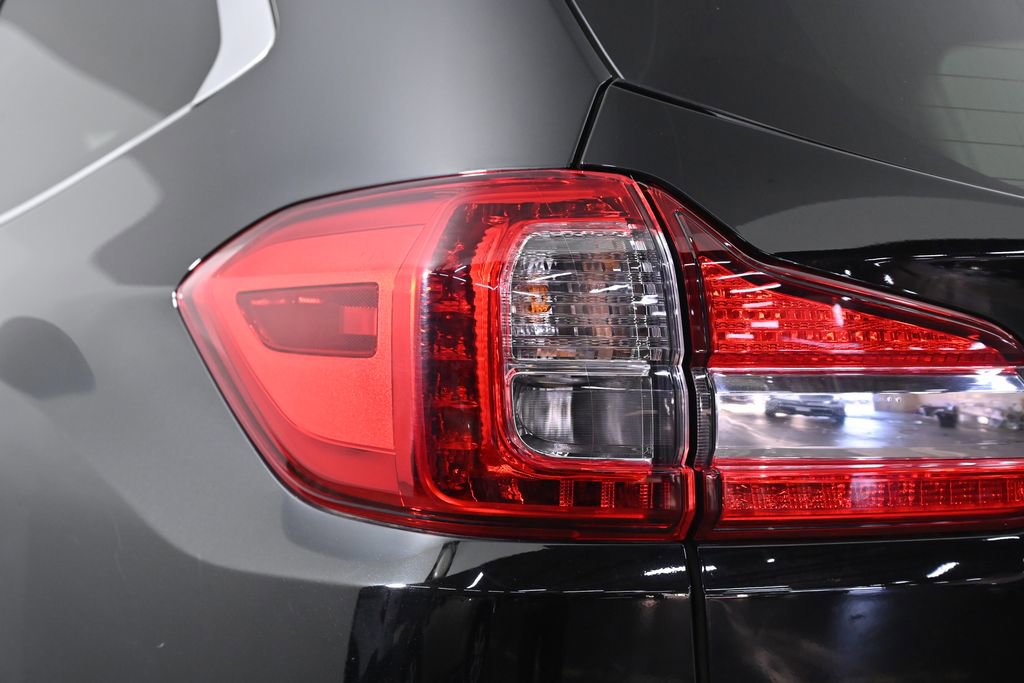 Used 2022 Subaru Ascent Premium w/ Convenience Package image 8