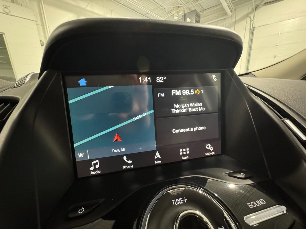 Used 2018 Ford Escape Titanium w/ Ford Safe & Smart Package image 18