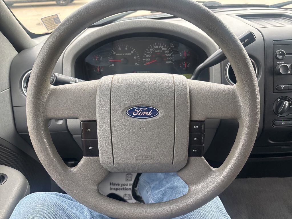 Used 2004 Ford F150 XLT AWD/4WD image 15
