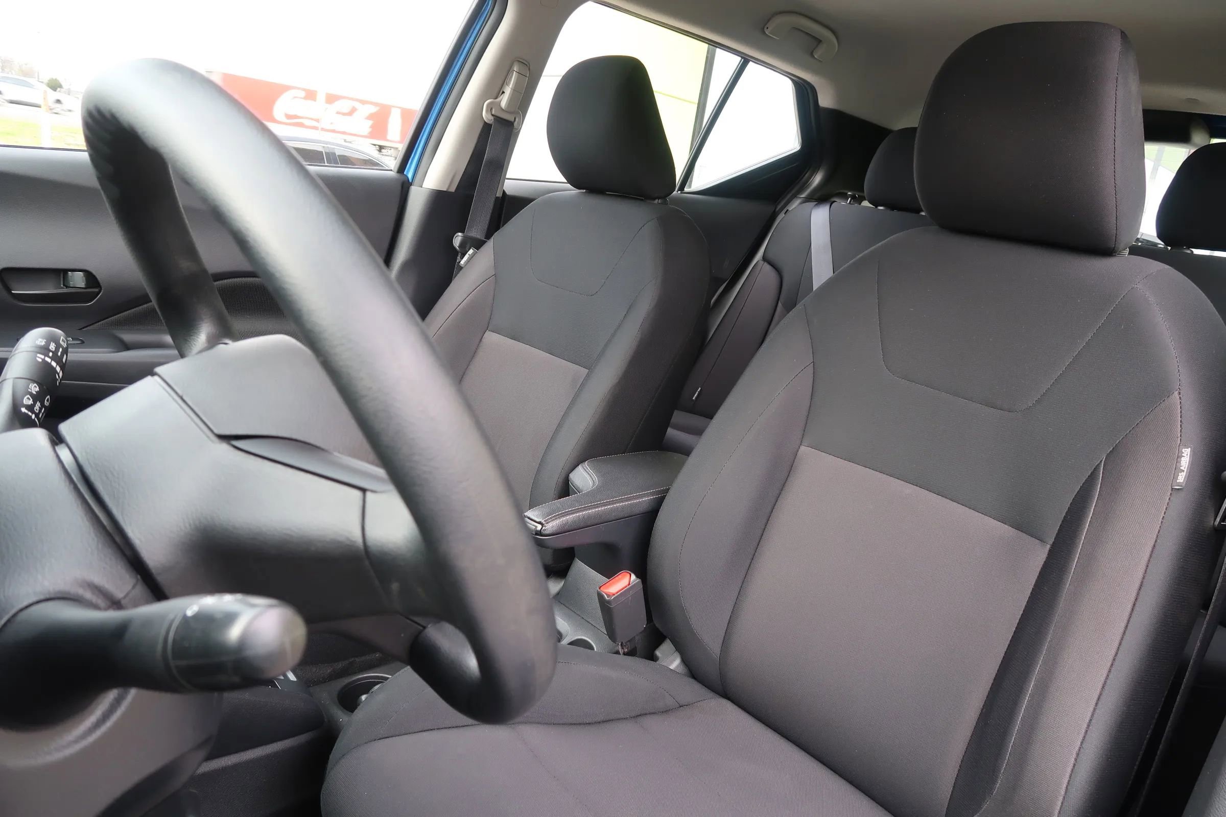 Used 2024 Nissan Kicks S image 18