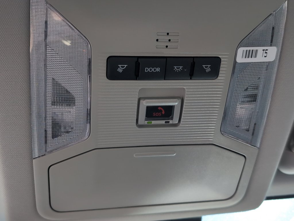 Used 2024 Toyota RAV4 Adventure image 23