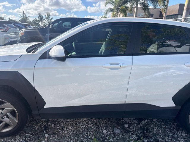 Used 2026 Hyundai Kona SE FWD image 5