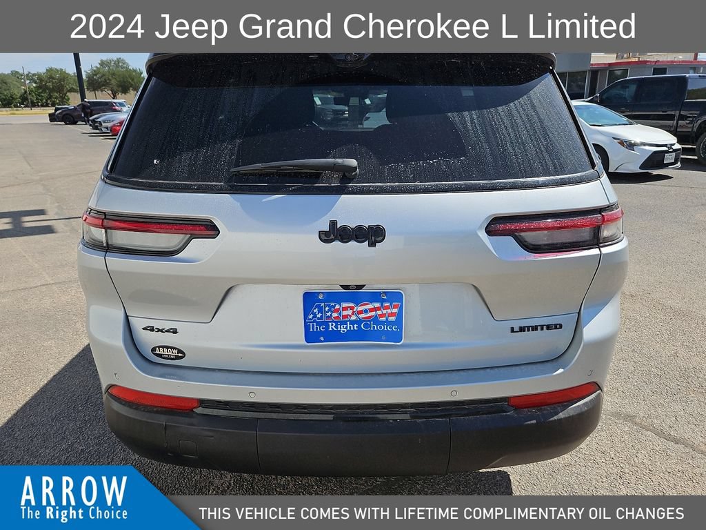 Used 2024 Jeep Grand Cherokee L Limited w/ Luxury Tech Group II AWD/4WD image 11