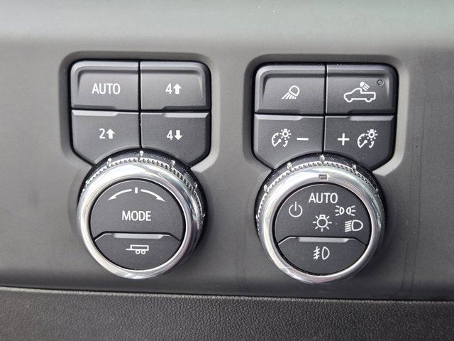 Used 2025 GMC Sierra 1500 AT4 w/ AT4 Premium Package AWD/4WD image 20