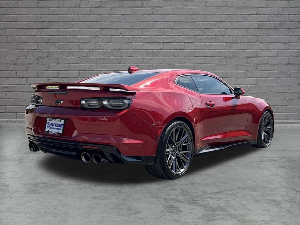 Certified 2020 Chevrolet Camaro ZL1 RWD image 5