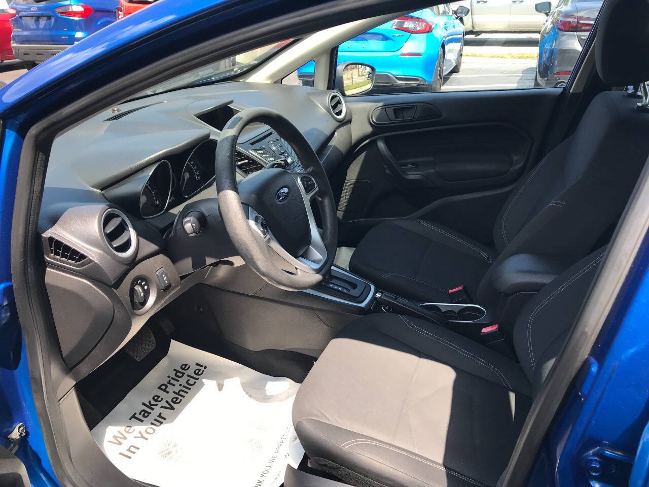 Used 2018 Ford Fiesta SE w/ Cold Weather Package FWD image 9