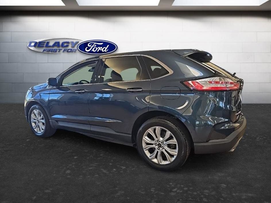 Used 2023 Ford Edge Titanium AWD/4WD image 4