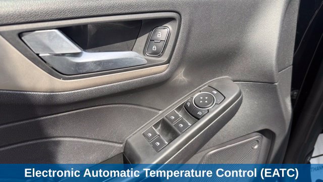Used 2021 Ford Escape SE w/ Convenience Package AWD/4WD image 11