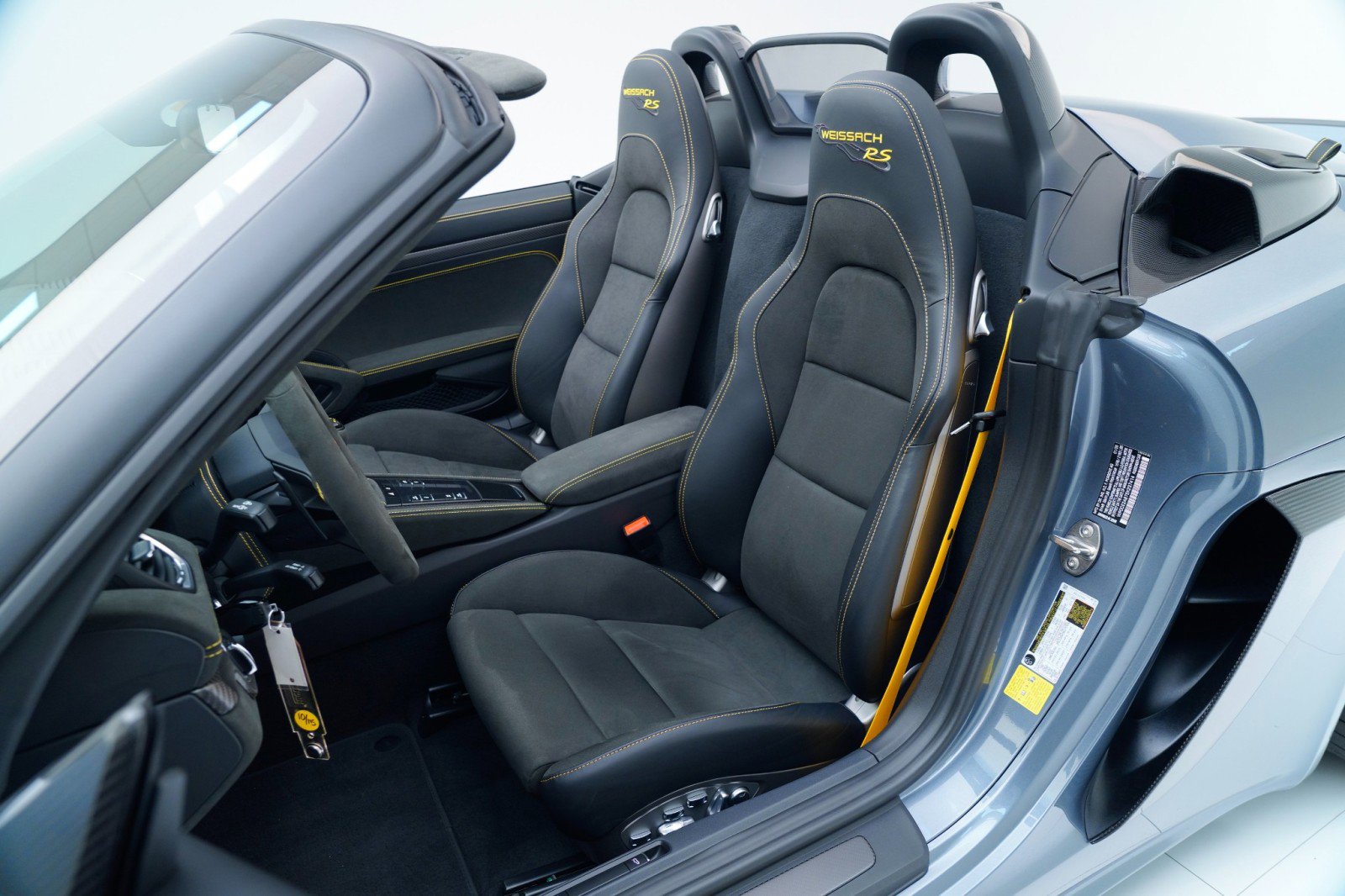 Certified 2025 Porsche 718 Boxster Spyder RS image 5