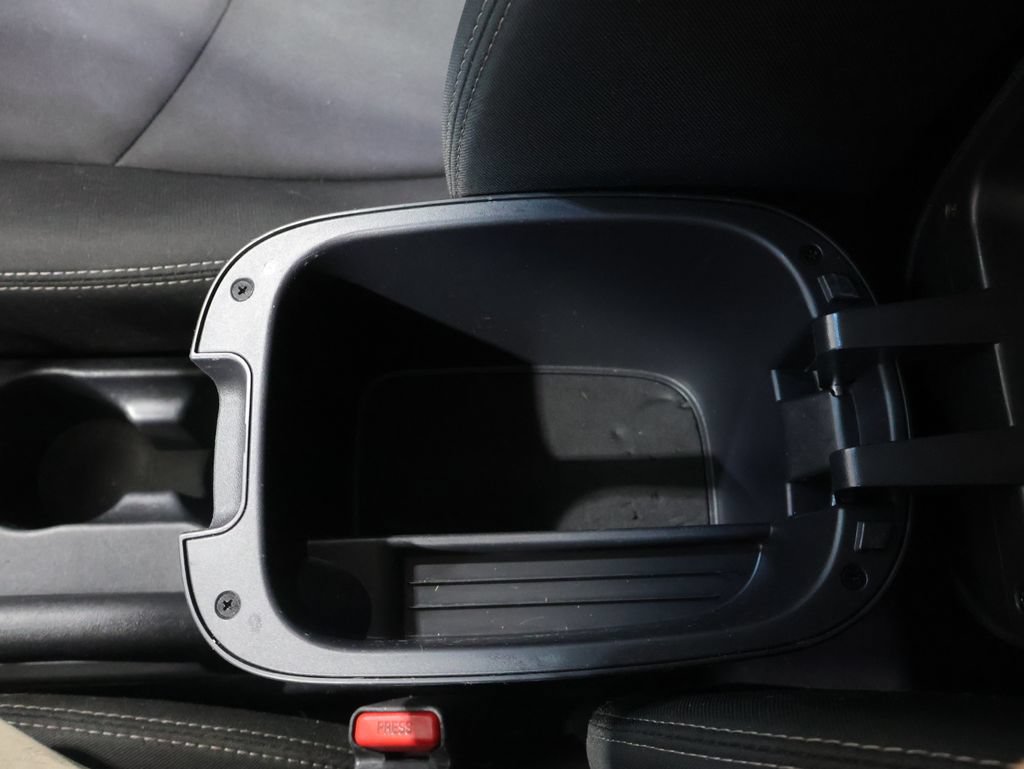 Used 2013 Kia Soul + FWD image 26