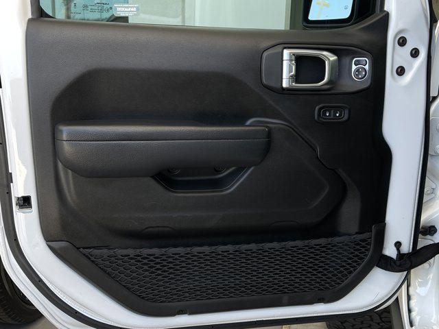 Used 2025 Jeep Wrangler Unlimited Rubicon image 9
