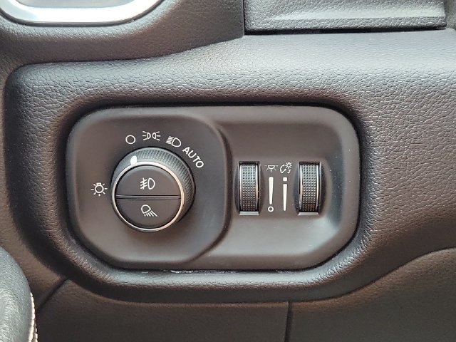 Used 2022 RAM 3500 Laramie AWD/4WD image 26