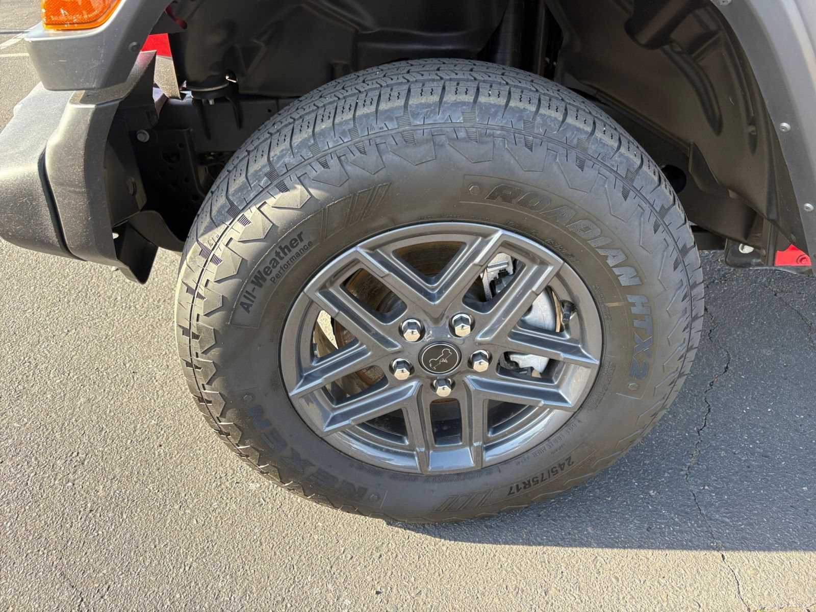 Used 2025 Jeep Wrangler Unlimited Sport AWD/4WD image 29