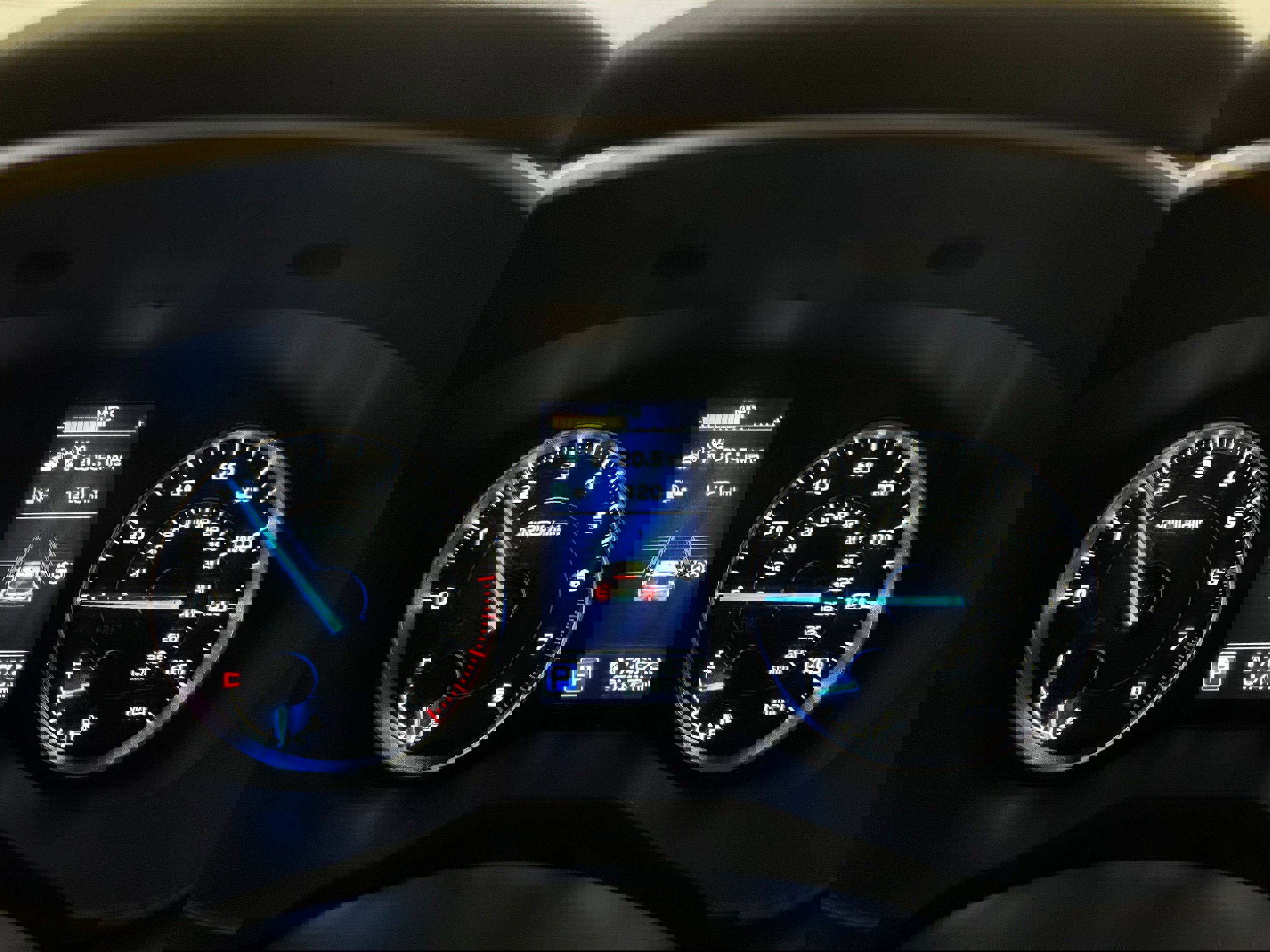 Used 2022 Subaru Ascent Limited w/ Technology Package image 16