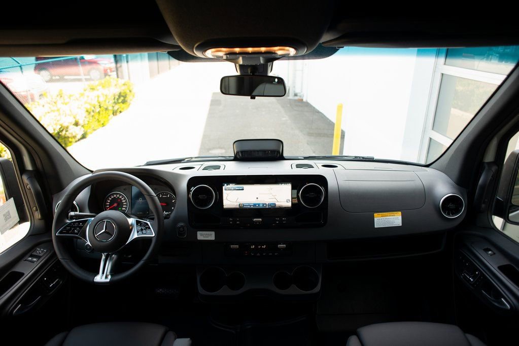 New 2025 Mercedes-Benz Sprinter 2500 image 20