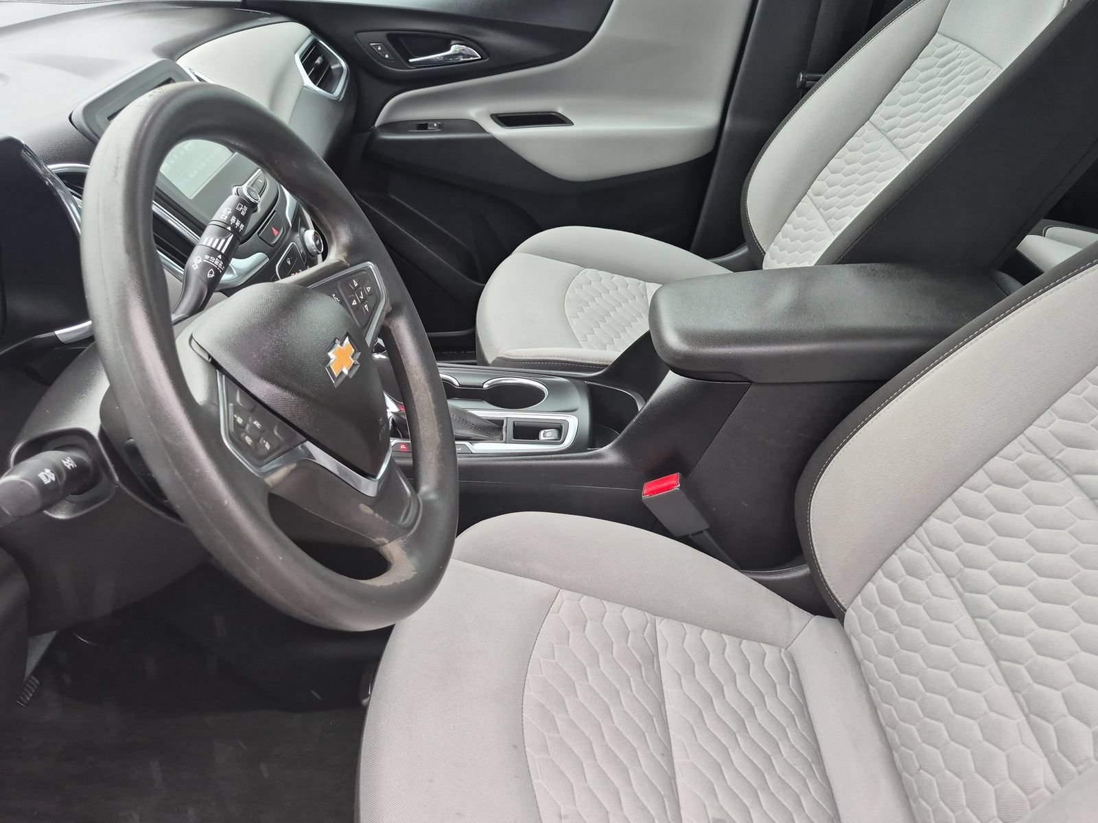 Used 2018 Chevrolet Equinox LS FWD image 17