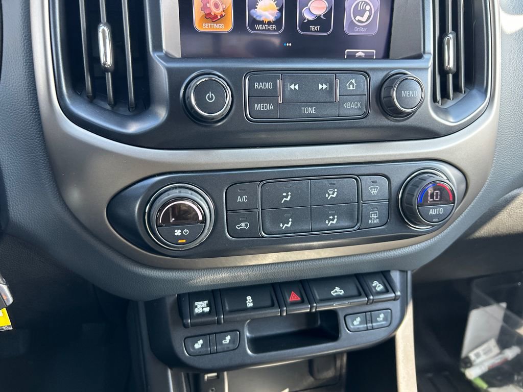 Used 2017 Chevrolet Colorado Z71 AWD/4WD image 27