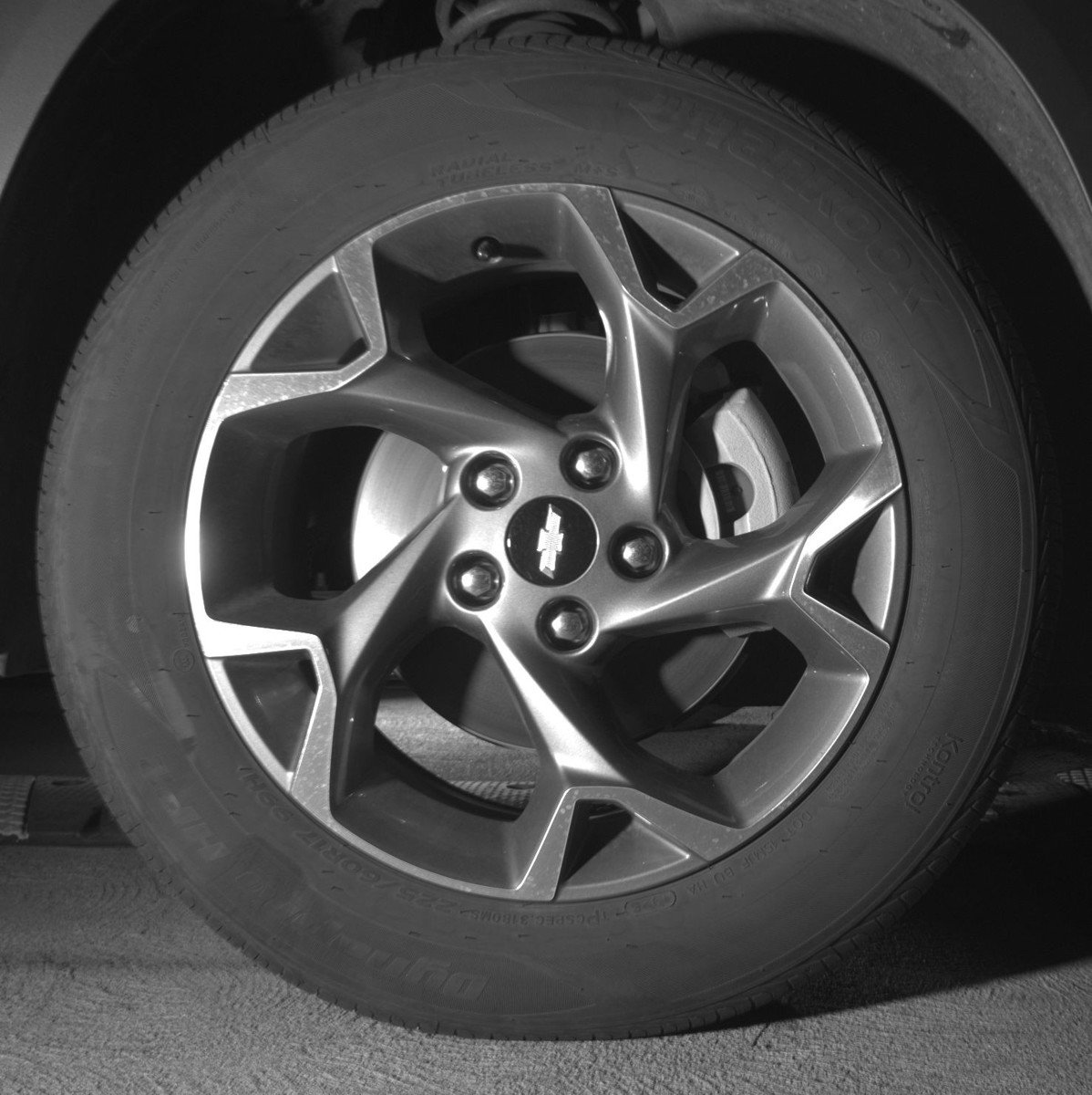 Used 2025 Chevrolet Trax LT FWD image 13