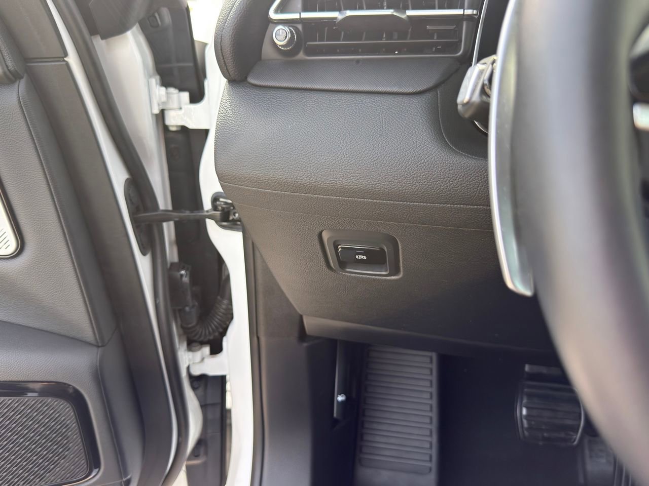 Certified 2023 Maserati Grecale GT image 21