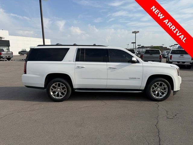 Used 2017 GMC Yukon XL SLT w/ Open Road Package image 2