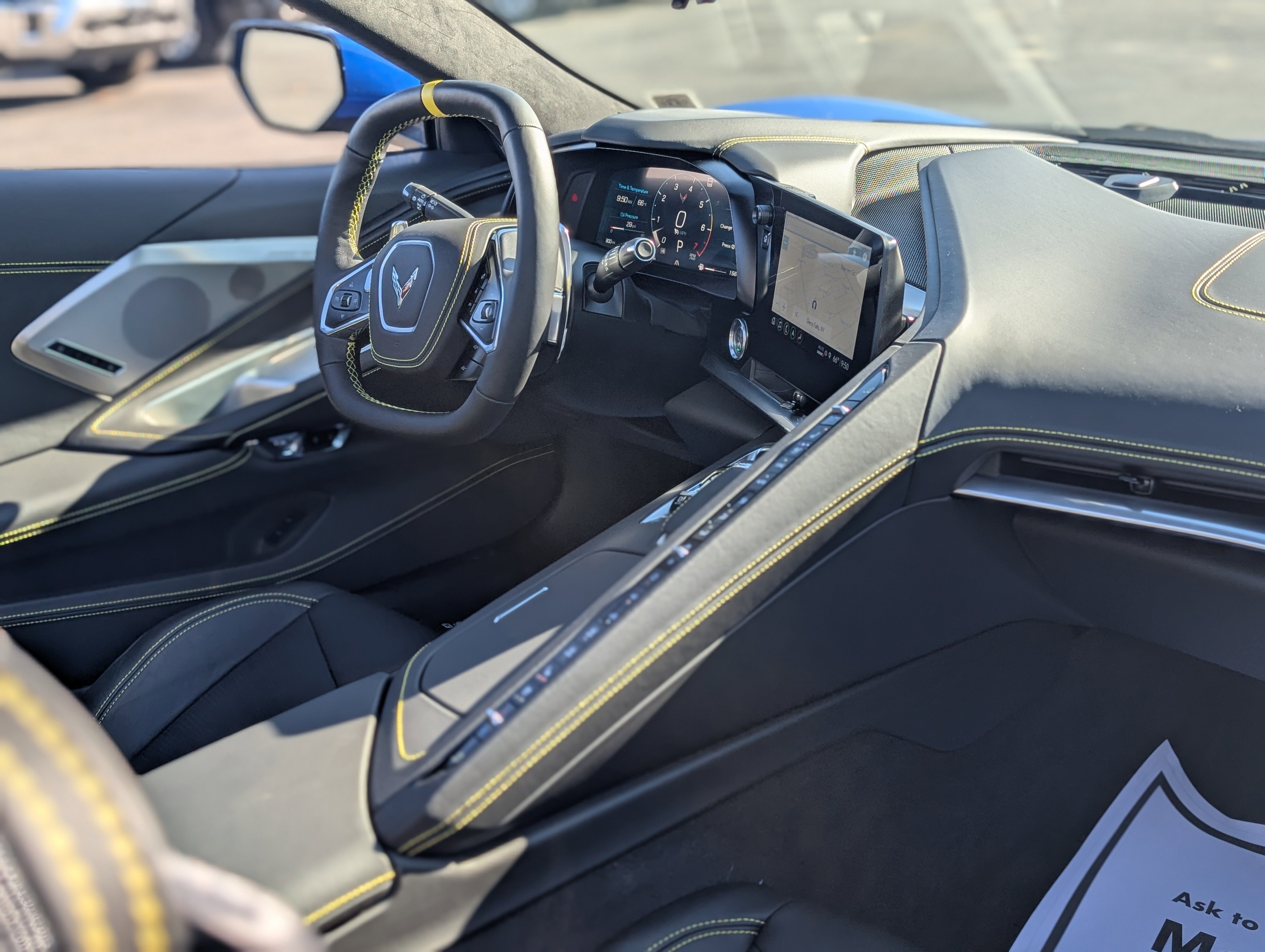 Used 2023 Chevrolet Corvette Stingray Premium Cpe w/ Z51 Performance Package image 67