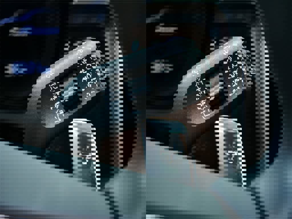 Used 2023 Porsche Macan Turbo image 22