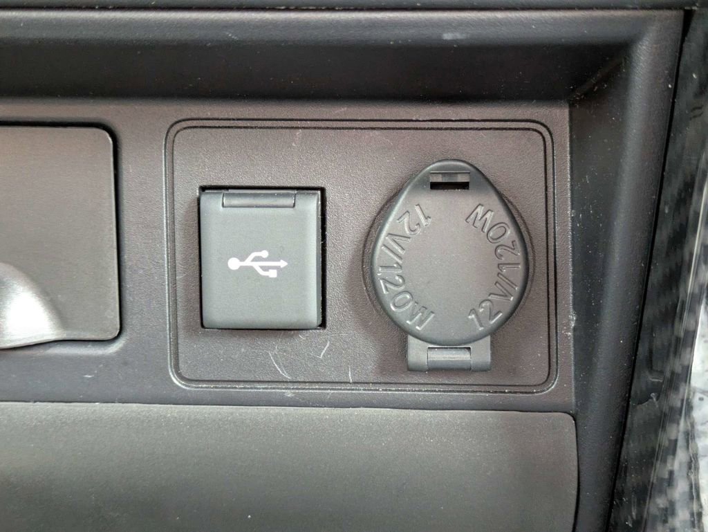 Used 2023 Toyota 4Runner SR5 Premium w/ Moonroof Package RWD image 30