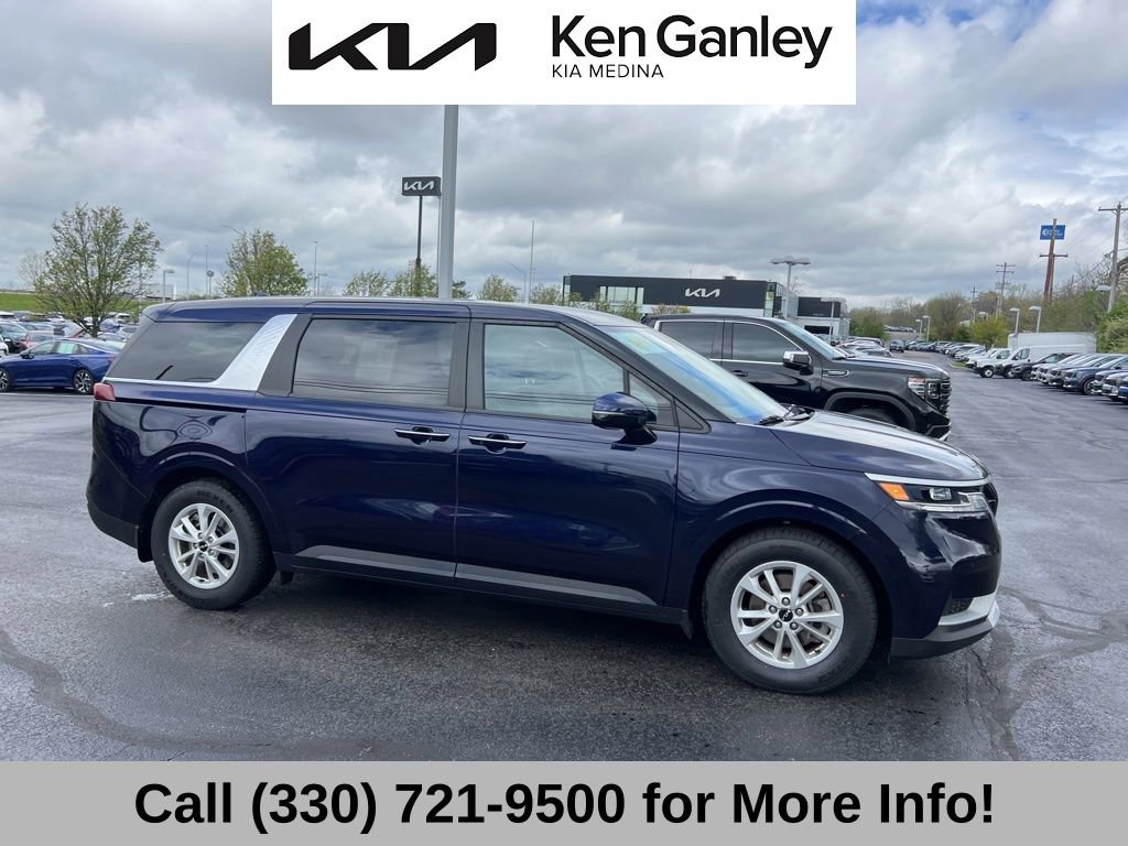 Used 2024 Kia Carnival LX FWD image 8