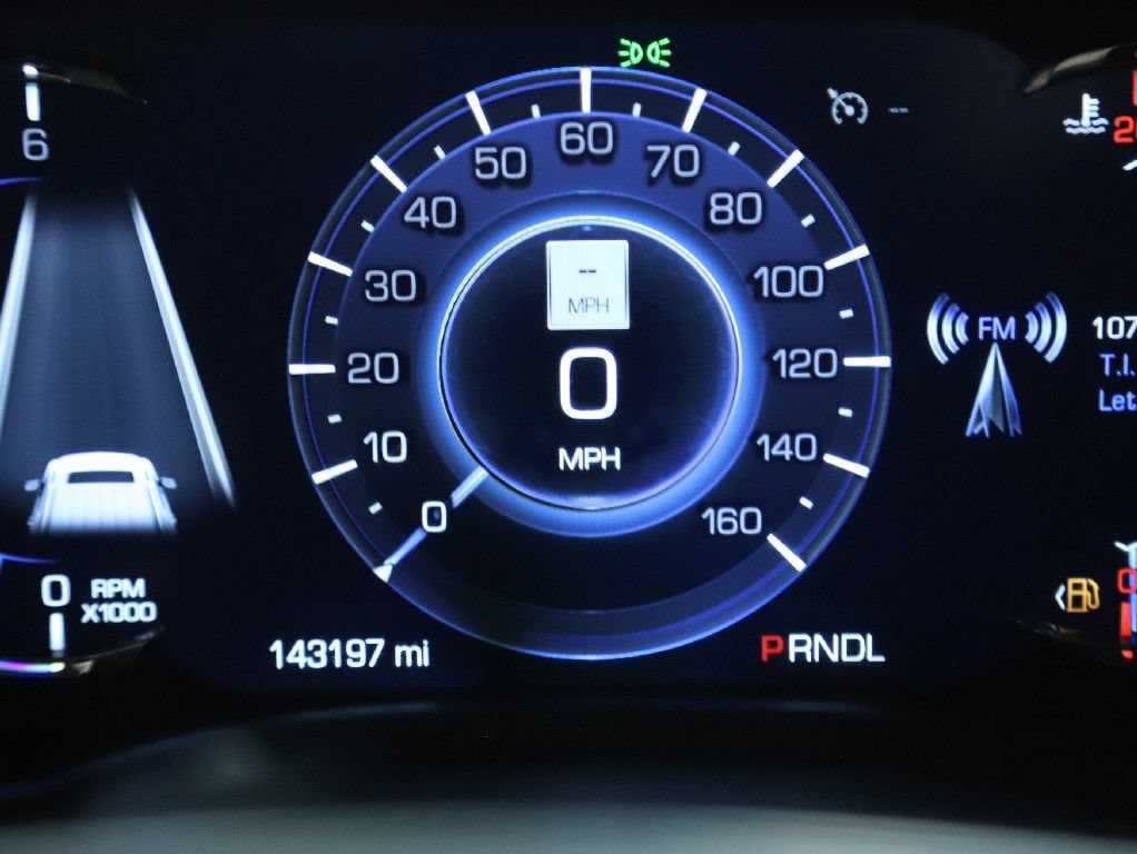 Used 2020 Cadillac Escalade Platinum AWD/4WD image 30