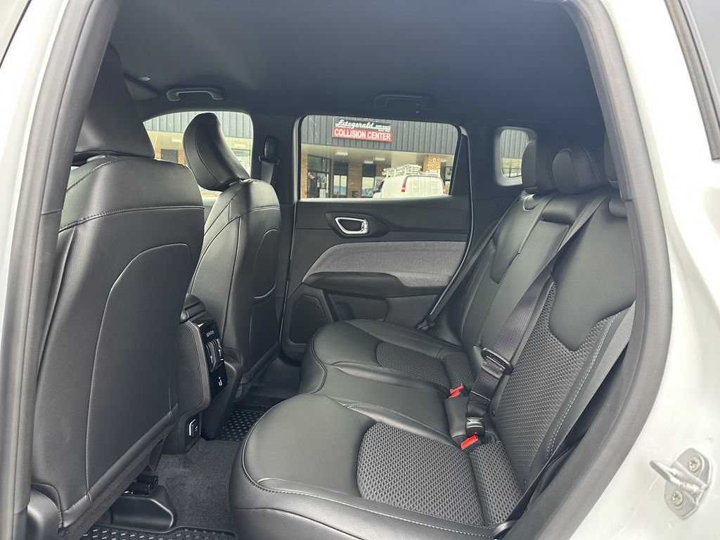 New 2026 Jeep Compass Latitude AWD/4WD image 12