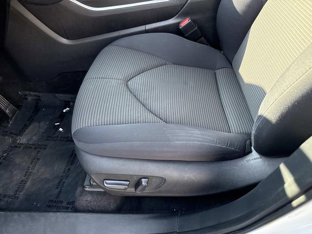 Used 2024 Toyota Highlander LE image 15