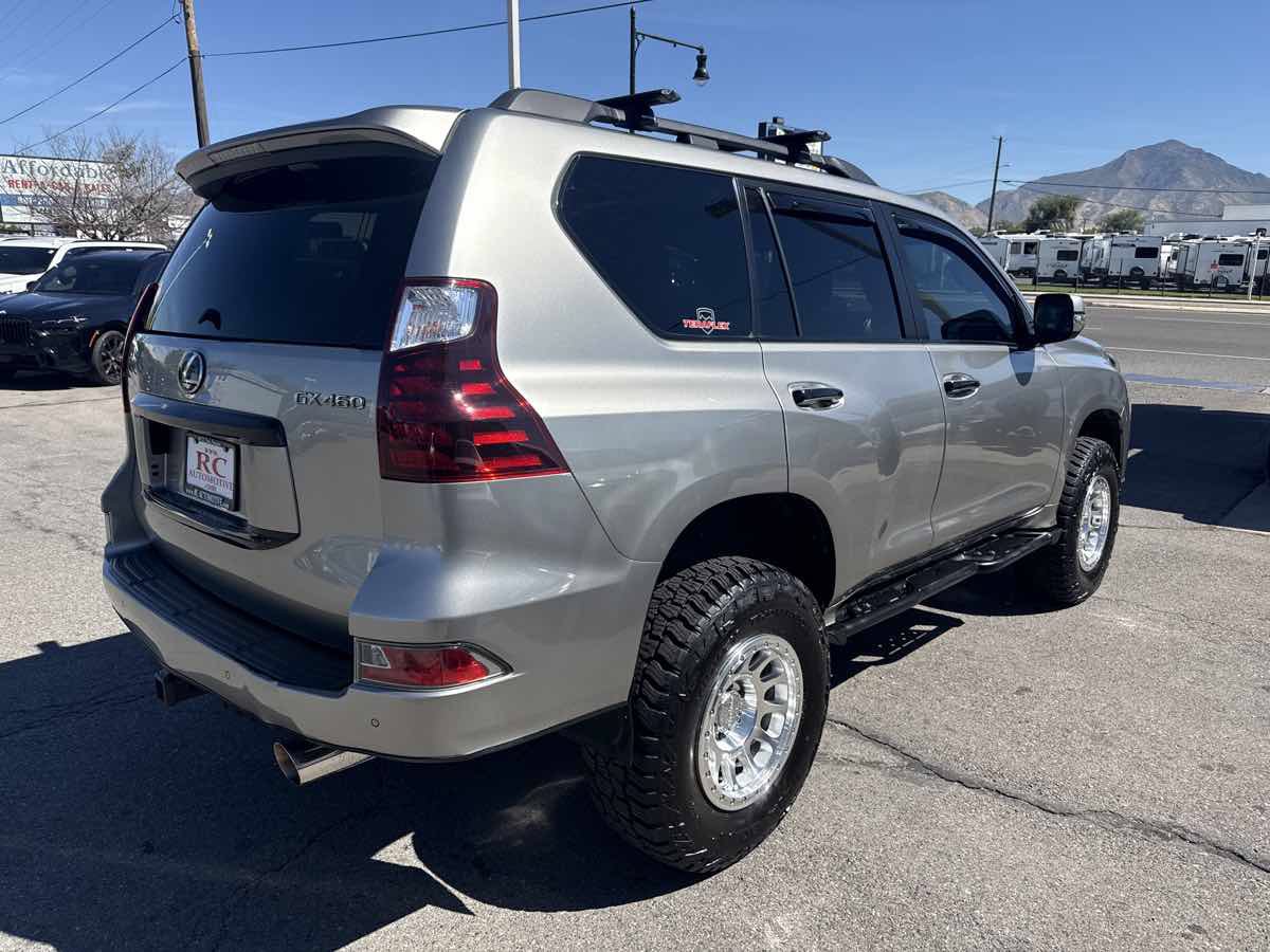 Used 2020 Lexus GX 460 Luxury w/ Luxury Sport Package AWD/4WD image 6