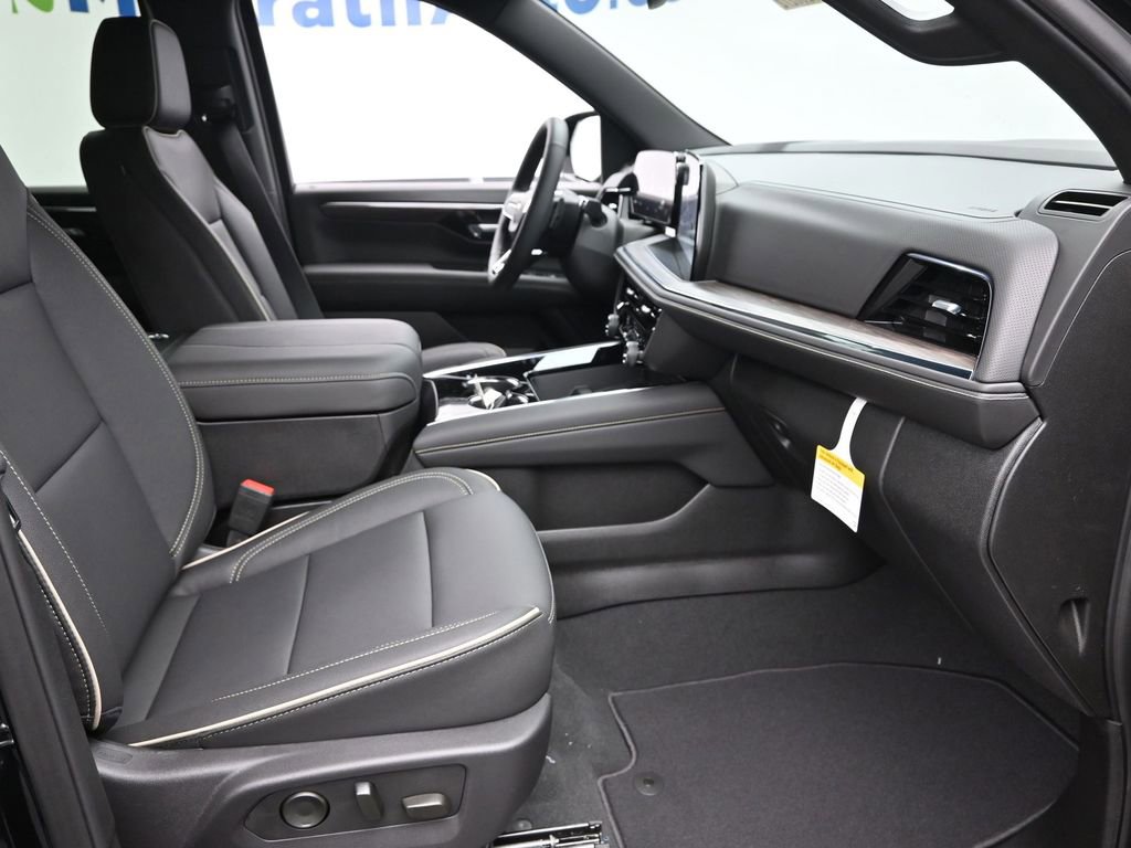 New 2026 Chevrolet Suburban Premier w/ Sun And Tow Package image 7