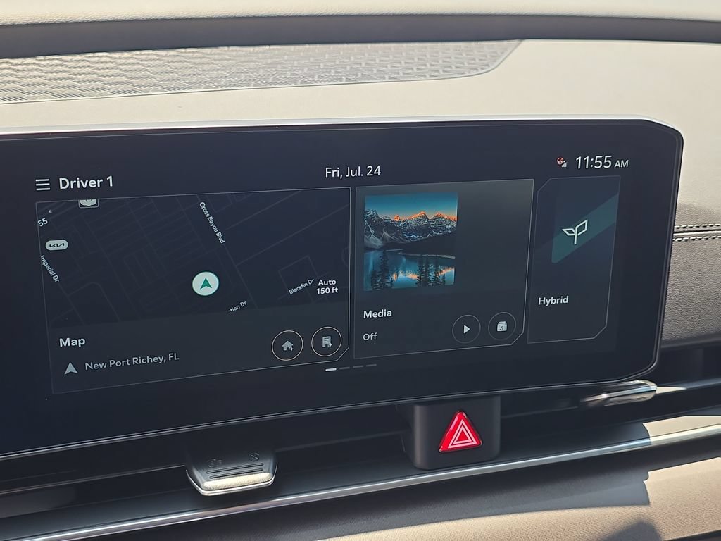 New 2027 Kia Carnival SX FWD image 24