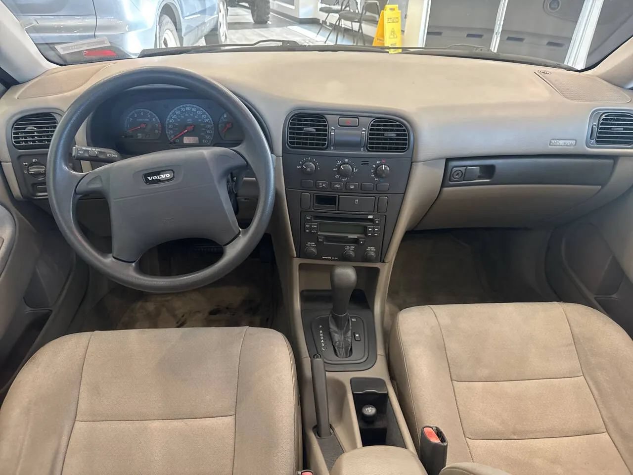 Used 2001 Volvo S40 FWD image 24