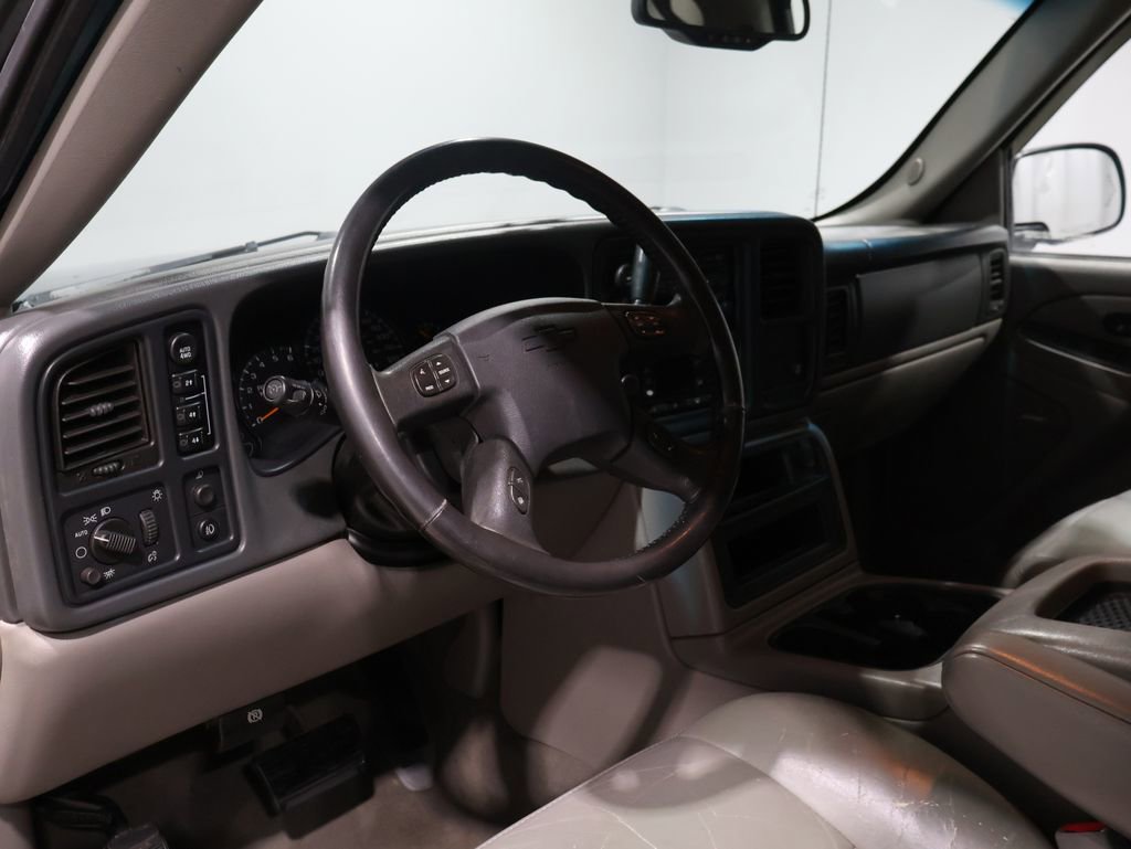 Used 2006 Chevrolet Avalanche LS image 15