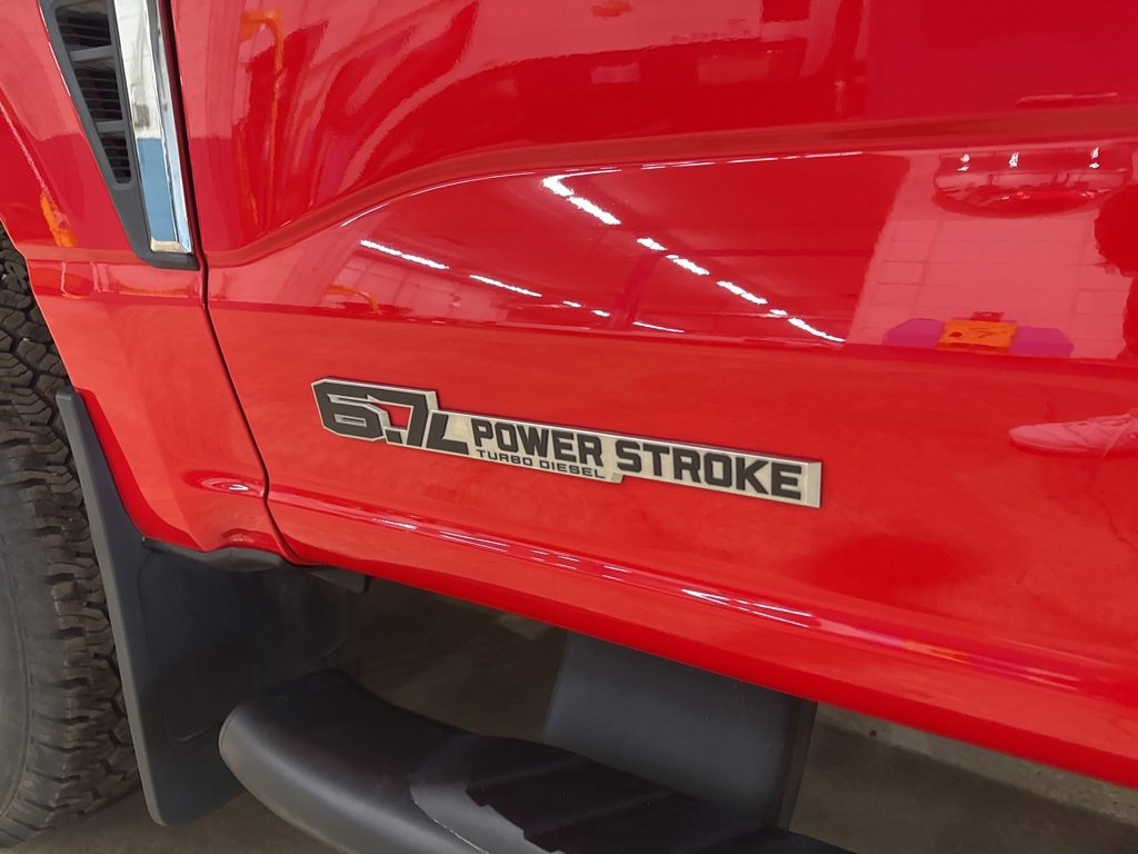 Used 2023 Ford F350 XLT image 8