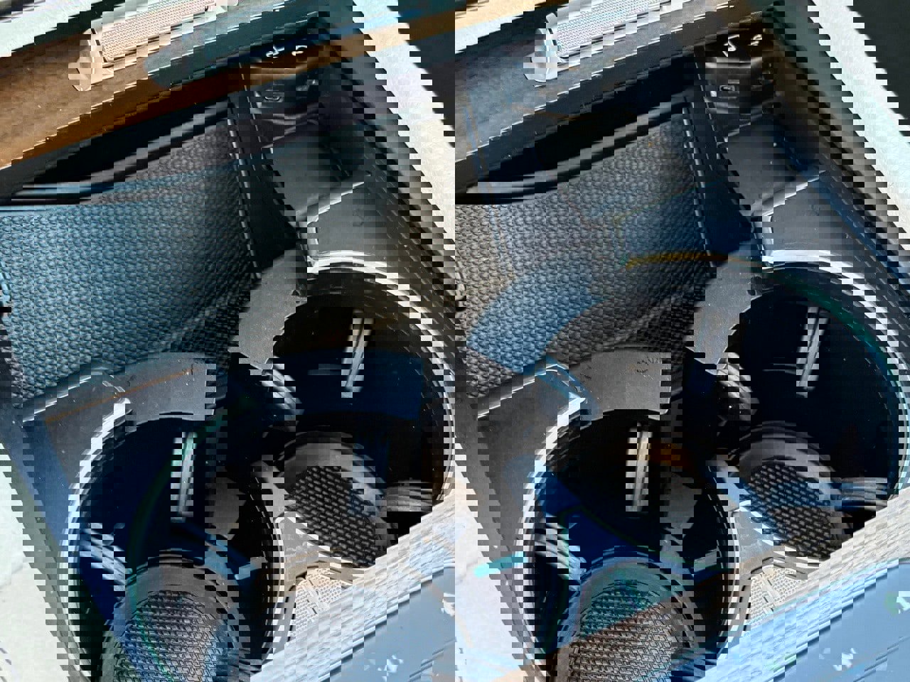 Used 2020 Mercedes-Benz GLE 350 4MATIC image 25