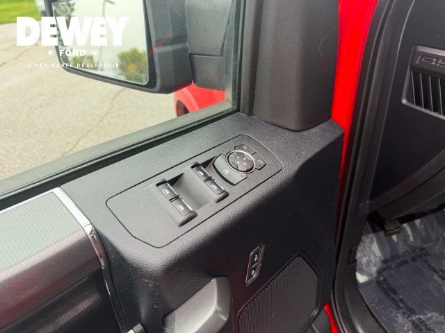 Used 2016 Ford F150 XLT w/ Equipment Group 302A Luxury AWD/4WD image 11