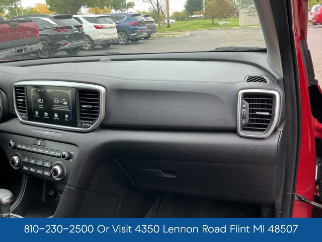 Used 2020 Kia Sportage LX AWD/4WD image 41