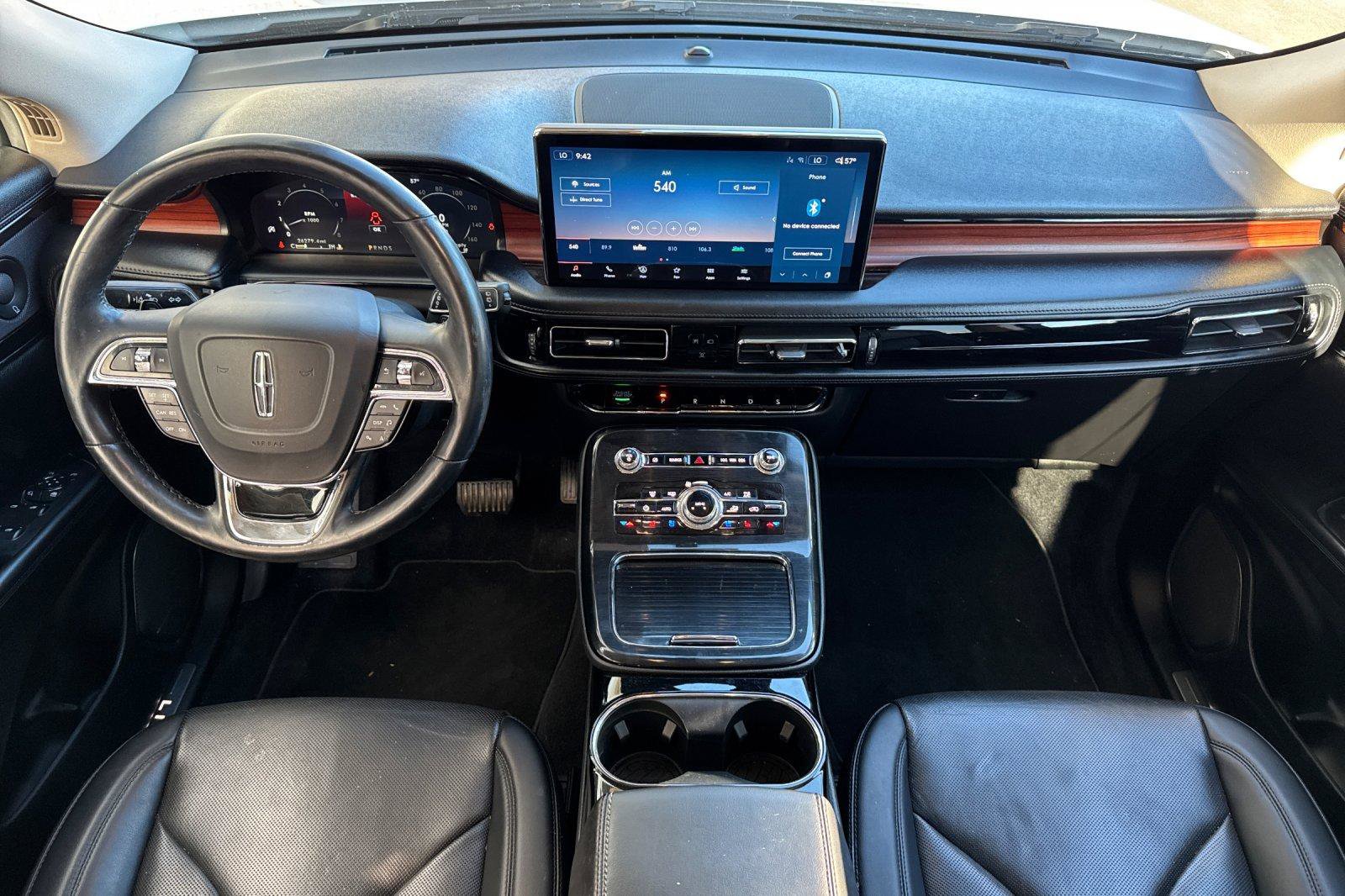 Used 2023 Lincoln Nautilus Reserve w/ Luxury Package image 15